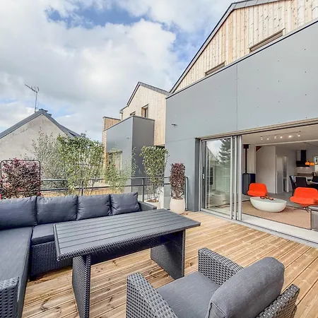 New O De La - Vue - Poele - Spacieux Holiday home *