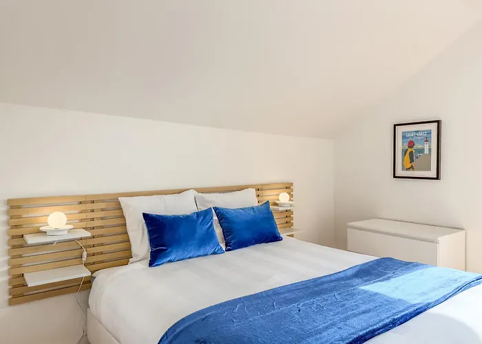 New O De La - Vue - Poele - Spacieux *